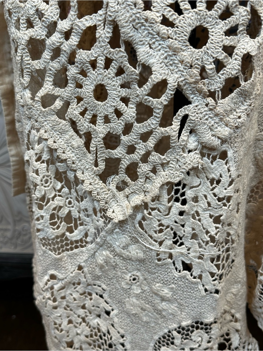 A RARE BIRD-Magdalena Crocheted Duster - Picture 6 of 10